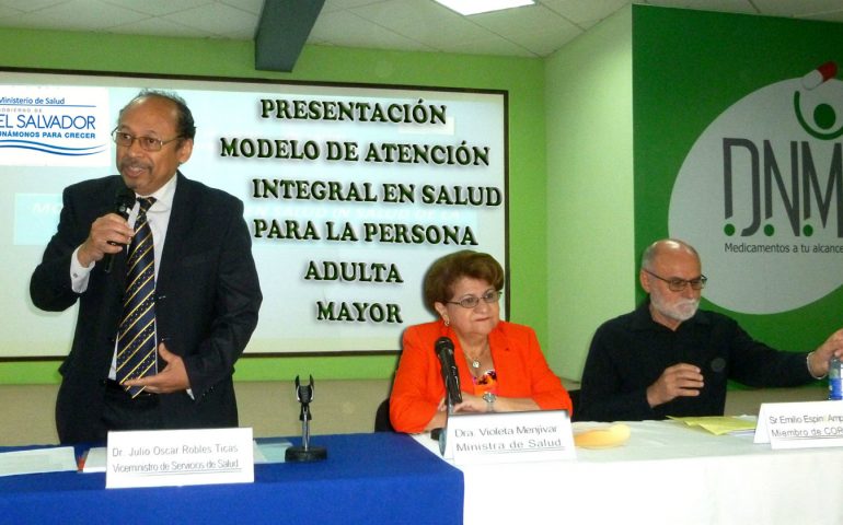 Modelo de atención integral para la persona adulta mayor